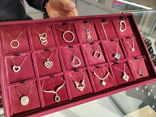 Jewelry Buyer «All Island Jewelry & Loan», reviews and photos, 2394 Middle Country Rd, Centereach, NY 11720, USA