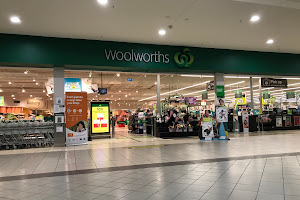 Woolworths Forest Lakes