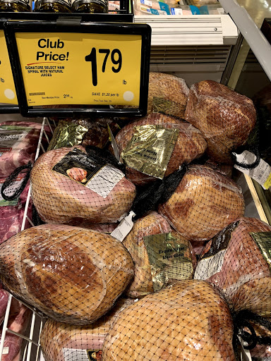Safeway image