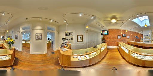 Jewelry Store «Worthington Jewelers», reviews and photos, 692 High St, Worthington, OH 43085, USA