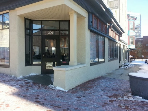 Hair Salon «El Pueblo Dominican Hair Salon», reviews and photos, 300 N Market St, Wilmington, DE 19801, USA