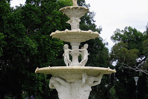 Hochgurtel Fountain