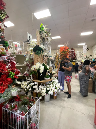 Florist «L O Florist Supplies», reviews and photos, 5205 NW 72nd Ave, Miami, FL 33166, USA