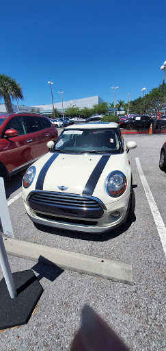 Car Dealer «Ferman MINI of Tampa Bay», reviews and photos, 31320 US-19, Palm Harbor, FL 34684, USA