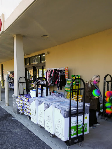 Discount Store «Dollar General», reviews and photos, 250 Westfield Rd, Holyoke, MA 01040, USA