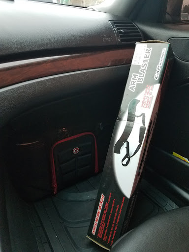 Sporting Goods Store «Play it Again Sports - Sporting Goods», reviews and photos, 3640 E Colorado Blvd, Pasadena, CA 91107, USA