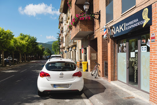 Barbería Iñaki Ileapaindegia en Etxarri-Aranatz, Pamplona