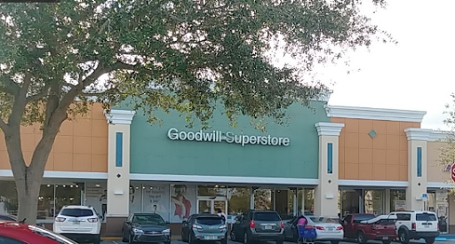 Goodwill Superstore, 154 N University Dr, Hollywood, FL 33024, USA, 