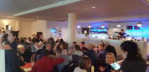 Photo n°29 de Restaurant de la cosmétique à Marseille ()