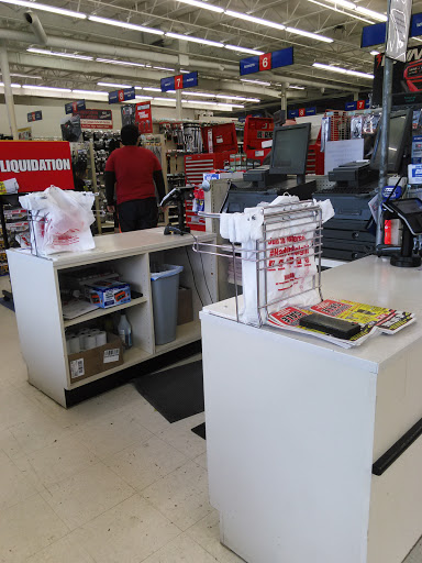Hardware Store «Harbor Freight Tools», reviews and photos, 1704 E Belt Line Rd, Richardson, TX 75081, USA