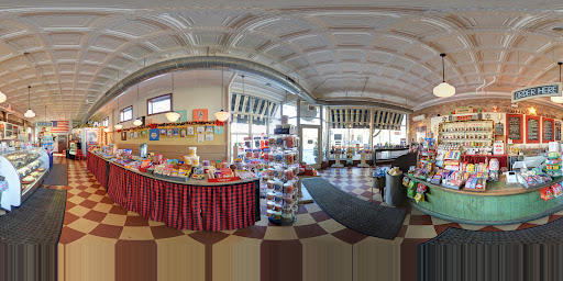 American Restaurant «Lickity Split Frozen Custard», reviews and photos, 6056 N Broadway St, Chicago, IL 60660, USA