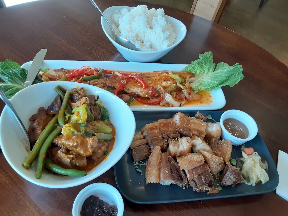 Kusina: A Taste of the Pacific