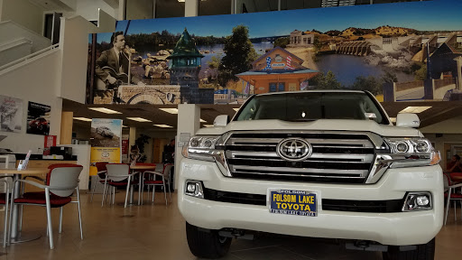 Toyota Dealer «Folsom Lake Toyota», reviews and photos, 12747 Folsom Blvd, Folsom, CA 95630, USA