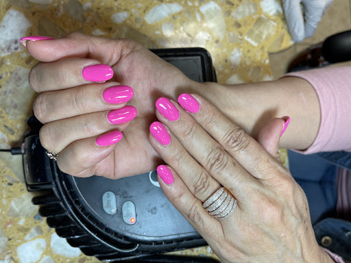 Spa «Lavern Nails & Spa DBA», reviews and photos, 2753 E Broadway Rd, Mesa, AZ 85204, USA