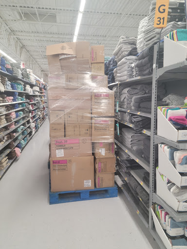 Discount Store «Walmart», reviews and photos, 465 Bridgeport Ave, Shelton, CT 06484, USA