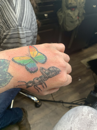 Tattoo Shop «Love Blood Ink Tattoo», reviews and photos, 2019 Fort Campbell Blvd, Clarksville, TN 37042, USA