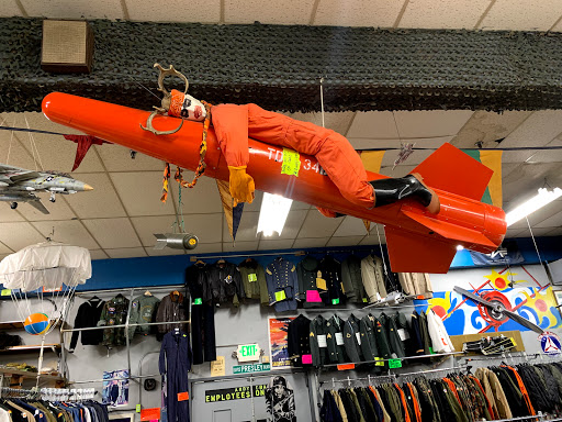 Sporting Goods Store «Andy & Bax Sporting Goods», reviews and photos, 324 SE Grand Ave, Portland, OR 97214, USA