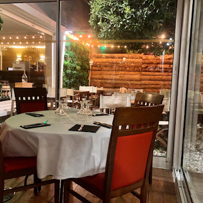 DiP restaurant à Fréjus