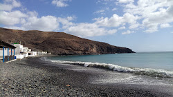 Foto de Playa Giniginamar com uma linha costeira espaçosa