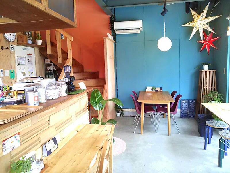 樋井川テラス〔Cafe & Rental space〕