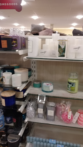 Home Goods Store «HomeGoods», reviews and photos, 20111 US-19, Cranberry Twp, PA 16066, USA