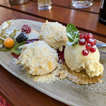 Photo n°1 de l'avis de Christopher.i fait le 30/07/2023 à 09:51 sur le  Augustiner am Wörthsee / Strandbad Fleischmann / Kiosk & Biergarten à Wörthsee