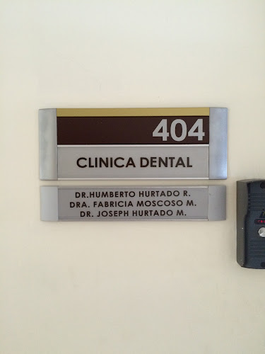 Clínica Dental Drs.Hurtado Moscoso - Dentista