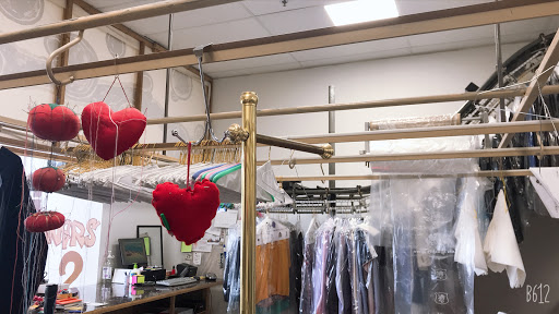 Cleaners «G 2 Cleaners», reviews and photos, 939 W Irving Park Rd, Streamwood, IL 60107, USA