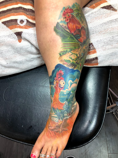 Tattoo Shop «Scratch The Surface Tattoo», reviews and photos, 6550 International Dr #111, Orlando, FL 32819, USA