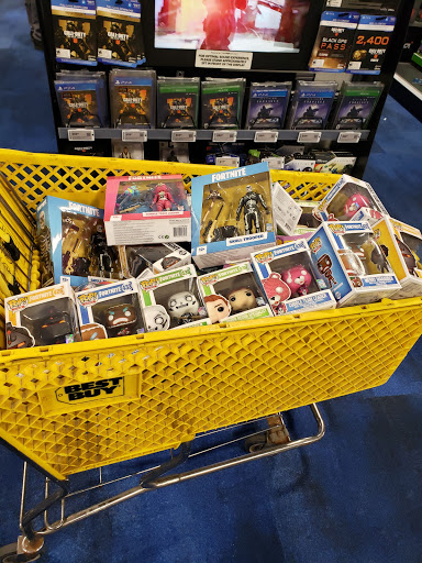 Electronics Store «Best Buy», reviews and photos, 1643 County Road B2 W, St Paul, MN 55113, USA