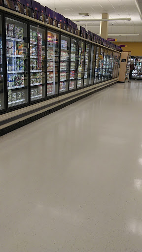 Supermarket «Super Stop & Shop», reviews and photos, 22 Leetes Island Rd, Branford, CT 06405, USA