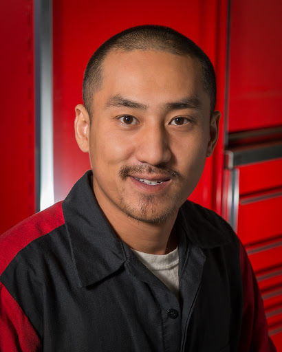 Auto Repair Shop «Auto Works Automotive Service», reviews and photos, 380 Rivertown Dr #400, Woodbury, MN 55125, USA