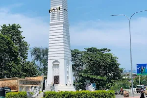 Batticaloa Clock Tower | மணிக்கூட்டு கோபுரம் image