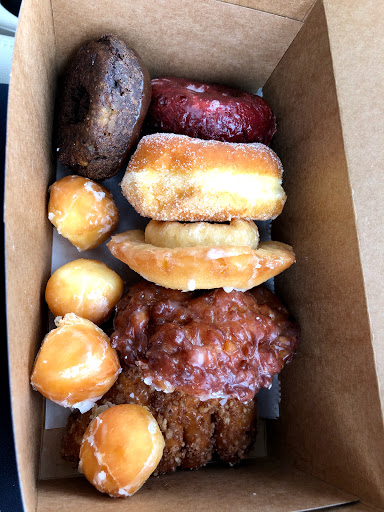 Donut Shop «Dannys Donuts», reviews and photos, 417 Main St SW, Gainesville, GA 30501, USA