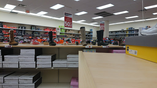 Shoe Store «Famous Footwear», reviews and photos, 1515 US-22 #42, Watchung, NJ 07069, USA