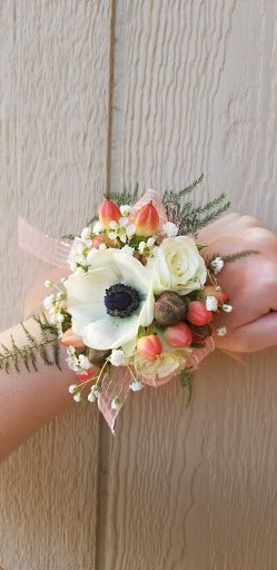 Florist «Timp Valley Floral», reviews and photos, 445 E State St, American Fork, UT 84003, USA