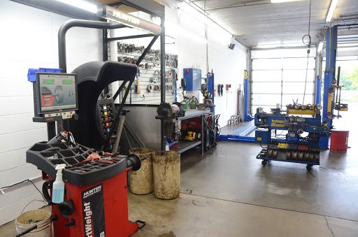 Muffler Shop «The Muffler Shop», reviews and photos, 1501 Coulee Rd, Hudson, WI 54016, USA