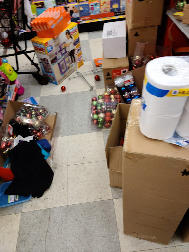 Dollar Store «FAMILY DOLLAR», reviews and photos, 560 Mannheim Rd, Hillside, IL 60162, USA