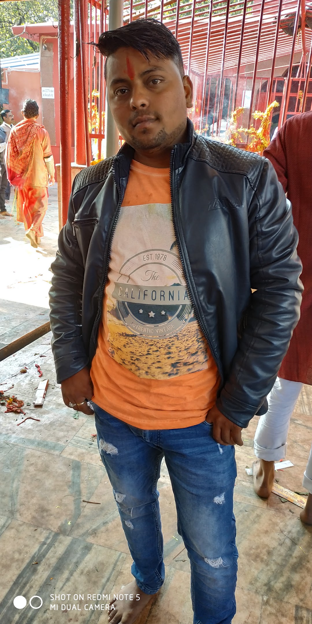 Pyare general store