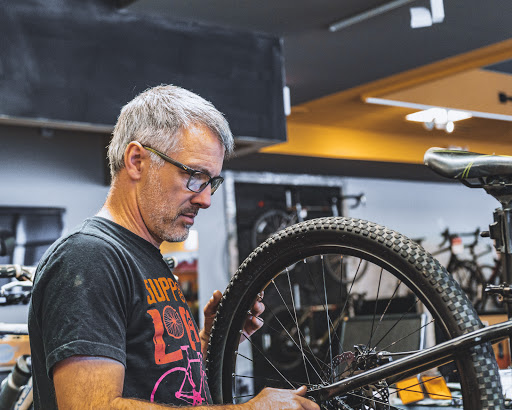 Bicycle Repair Shop «Bike Zone», reviews and photos, 2100 W Ridge Rd, Rochester, NY 14626, USA