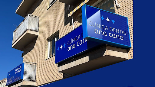 Clinica Dental Ana Cano en Churriana de la Vega, Granada