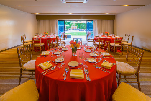 Hotel «DoubleTree by Hilton Hotel Monrovia - Pasadena Area», reviews and photos, 924 W Huntington Dr, Monrovia, CA 91016, USA