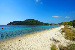 Porto Koufo beach'in fotoğrafı çok temiz temizlik seviyesi ile