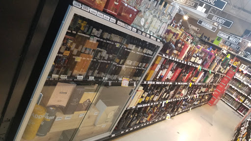 Wine Store «Cardinal Warehouse Wine & Liquors», reviews and photos, 7780 N Milwaukee Ave, Niles, IL 60714, USA