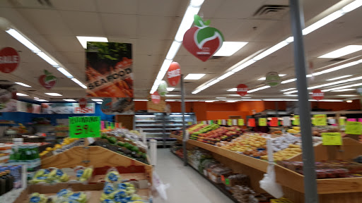 Grocery Store «Apple Farm Market», reviews and photos, 900 Easton Ave #54, Somerset, NJ 08873, USA