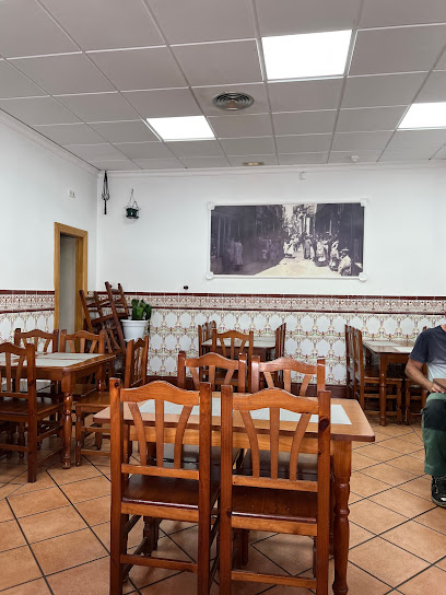 Restaurante El Camino - Travesia San Blás, 2, 46340 Requena, Valencia, Spain