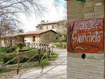 Vacances à la ferme Casale Giuncheto Perugia en italie