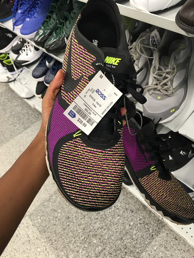 Clothing Store «Ross Dress for Less», reviews and photos, 2870 Chapel Hill Rd, Douglasville, GA 30135, USA