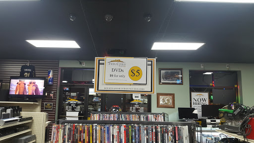 Pawn Shop «Twin Cities Pawn», reviews and photos, 409 County Rd 81, Osseo, MN 55369, USA