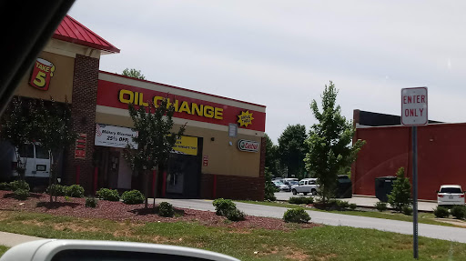 Shopping Mall «The Westover Gallery of Shops», reviews and photos, 1420 Westover Terrace, Greensboro, NC 27408, USA